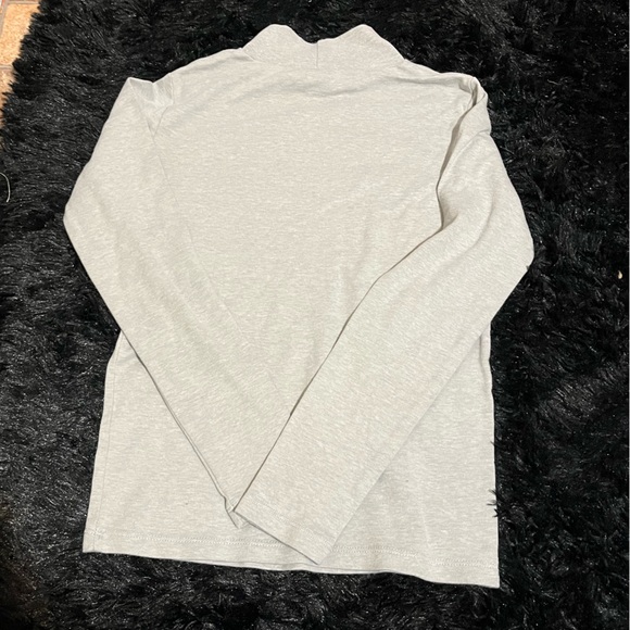 Light grey mock neck long sleeve - Picture 2 of 3